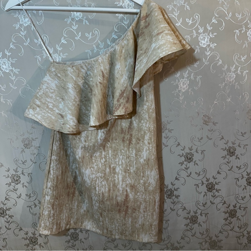 BCBGeneration Cream White Printed One-Shoulder Ruffle Mini Dress SIZE 2 NWOT - Picture 2 of 8